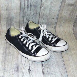 CONVERSE Chuck Taylor All Star OX Black Sneakers Womens Size 9